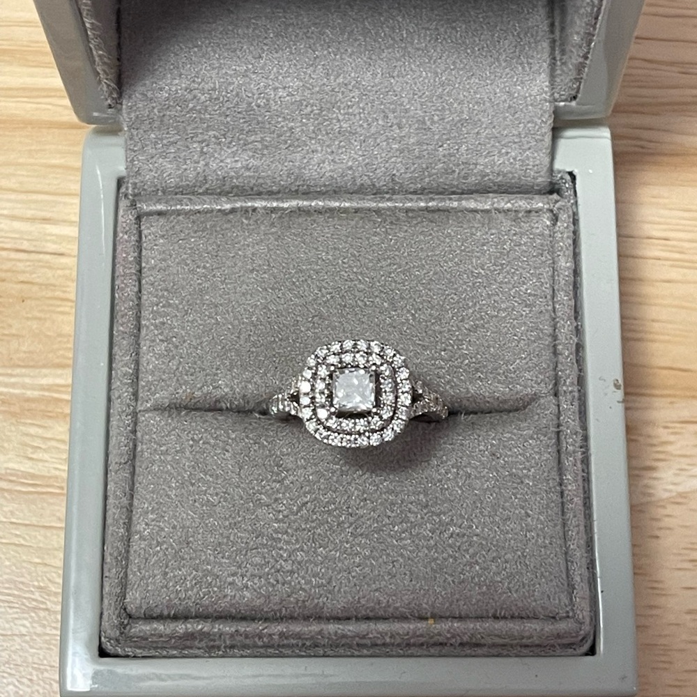 Engagement Ring - Picture 4 of 5